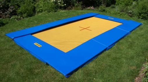 Ground Trampoline Grand Master